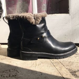 Shearling lined winter boots.